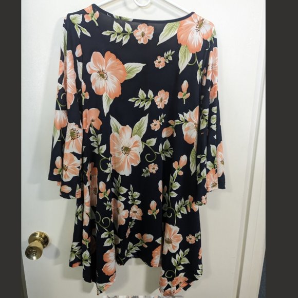 White Mark Orabelle Tunic/blouse - Picture 2 of 4